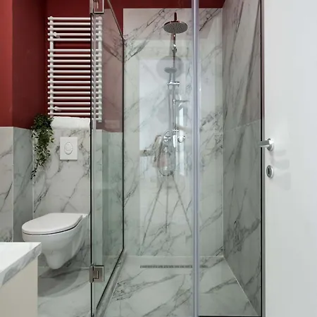 Elegant 3br Retreat - Steps Away Cismigiu Gardens Bucharest