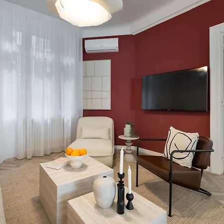 아파트 Refined & Spacious 3-bedroom Flat Near Cismigiu, Balcony With Boulevard Views